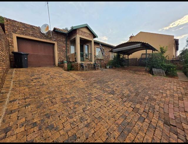 2 BEDROOM HOUSE FOR SALE IN AMANDASIG